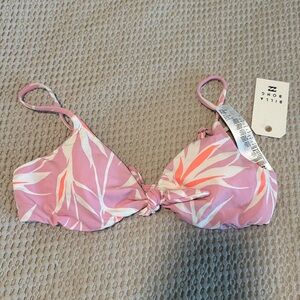 Billabong NWT bikini top size M pink coral